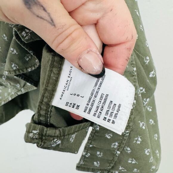 American Eagle Green Floral Print Short Sleeve Button Up Shirt Men’s Size L - Picture 3 of 7